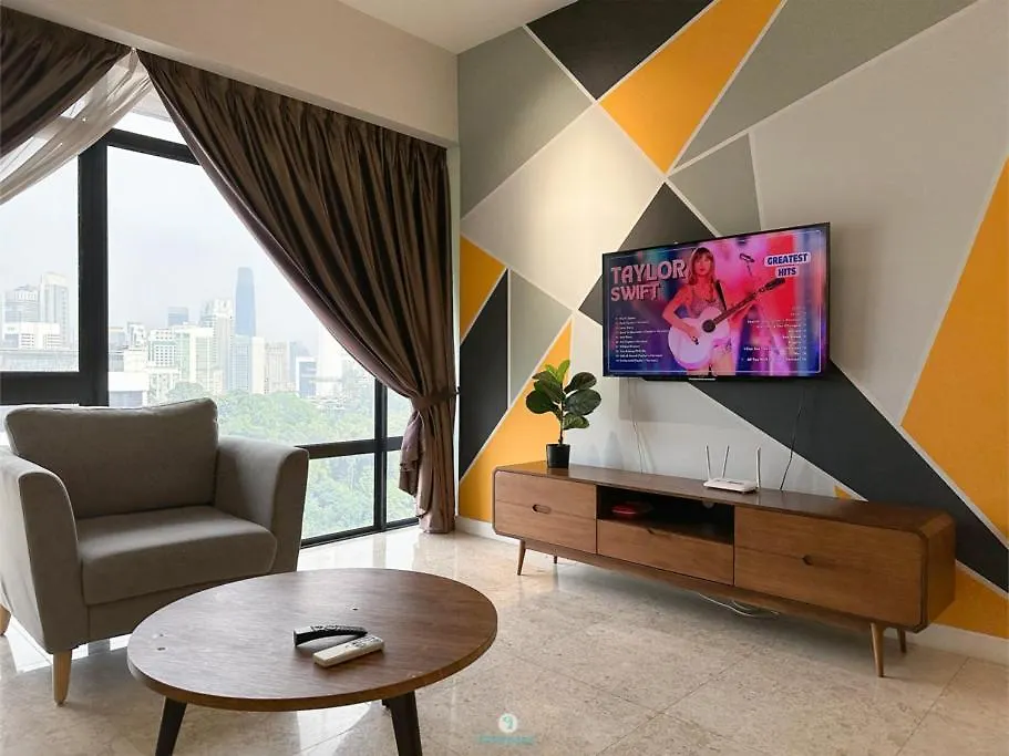Stunning Klcc House View - Parking & Wi-Fi - 5 Pax Apartment Kuala Lumpur Malaysia