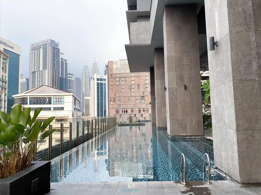 Stunning Klcc House View - Parking & Wi-Fi - 5 Pax Apartment Kuala Lumpur Malaysia